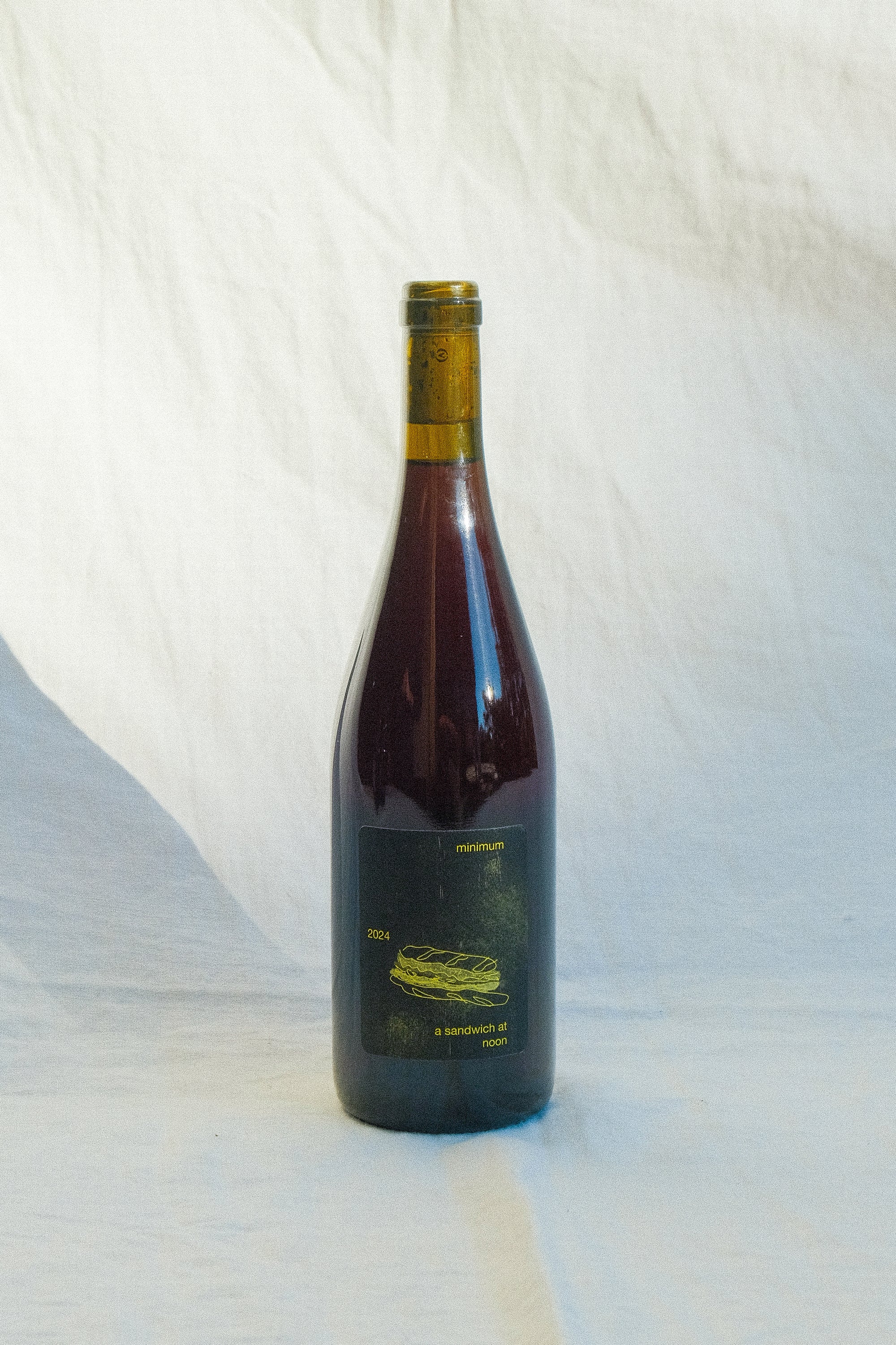 2024 'a sandwich at noon' Chardonnay / Syrah.