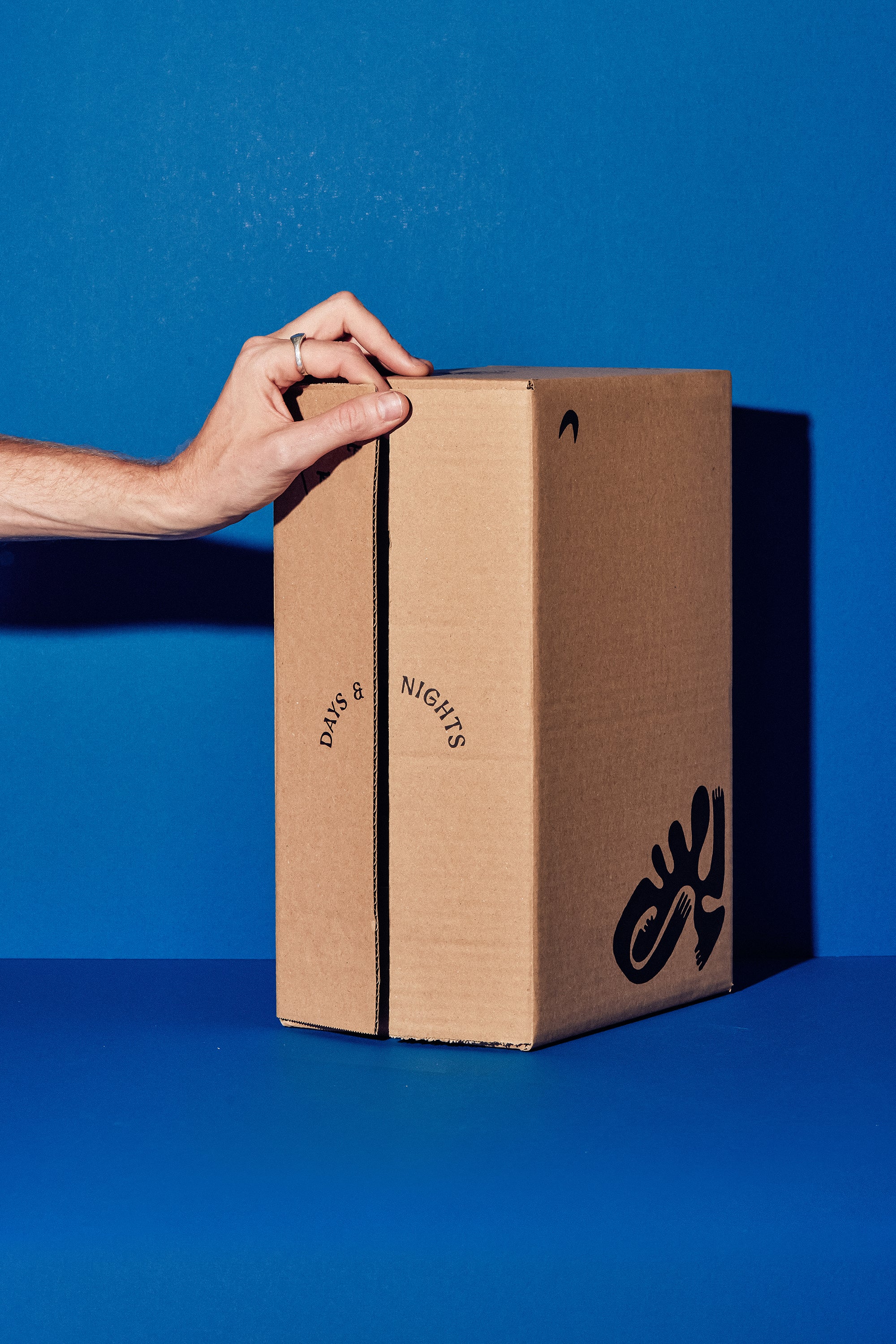 MOMENTOUS! bag-in-box subscription.