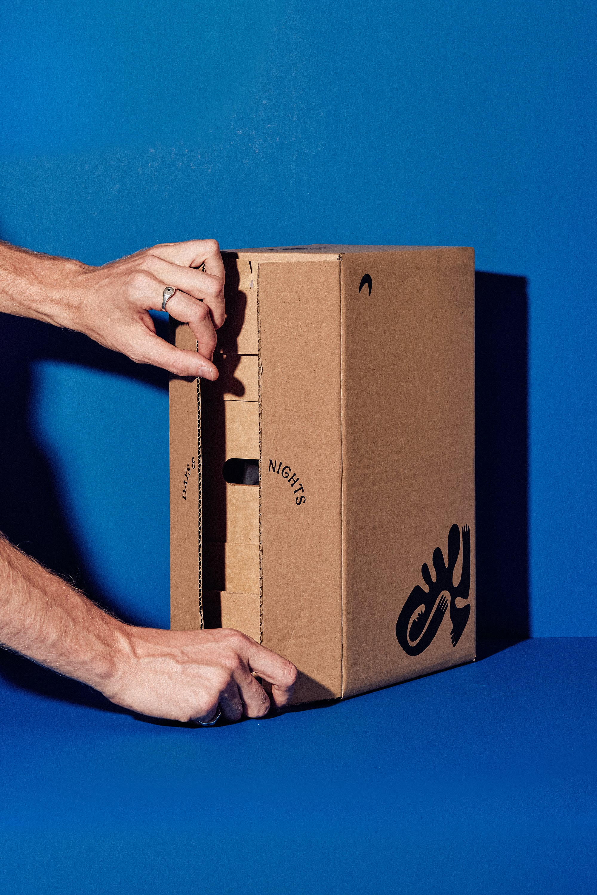 MOMENTOUS! bag-in-box subscription.