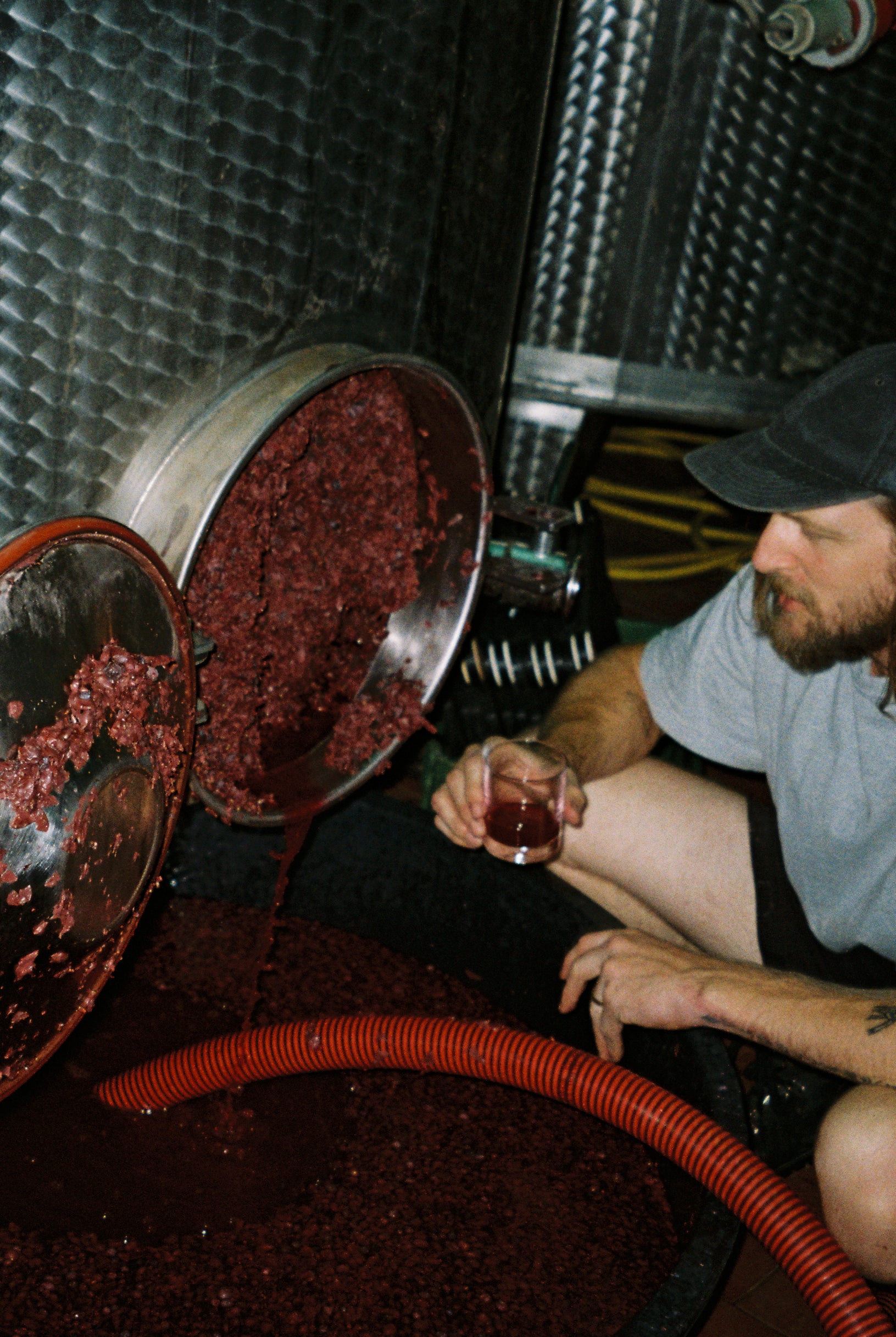 2024 UN PO 'Sotto le onde' Sangiovese.